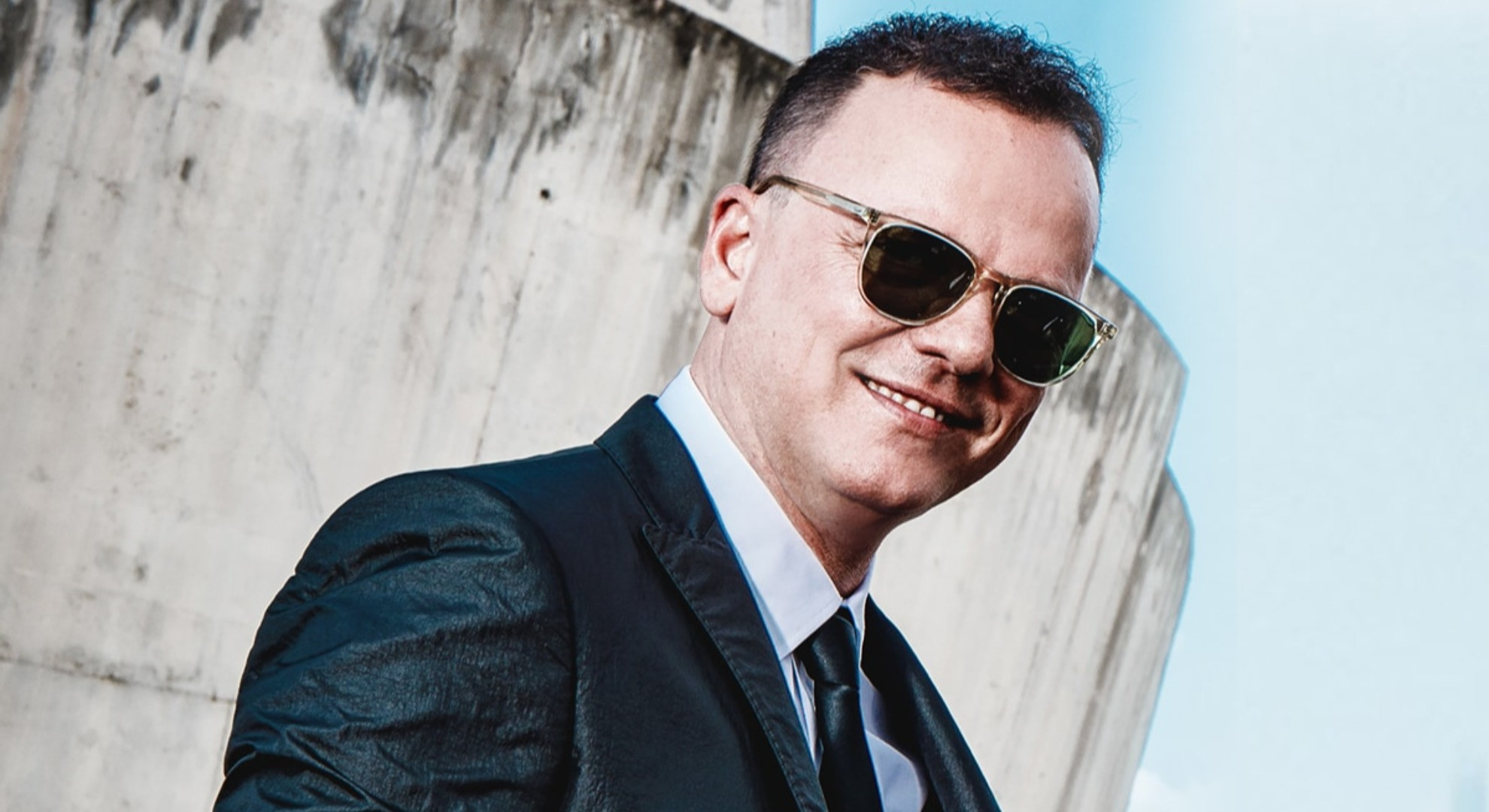 foto GIGI D’ALESSIO | A OTTOBRE E NOVEMBRE 2022 IL TOUR TEATRALE “NOI DUE TOUR – A GENTILE RICHIESTA”