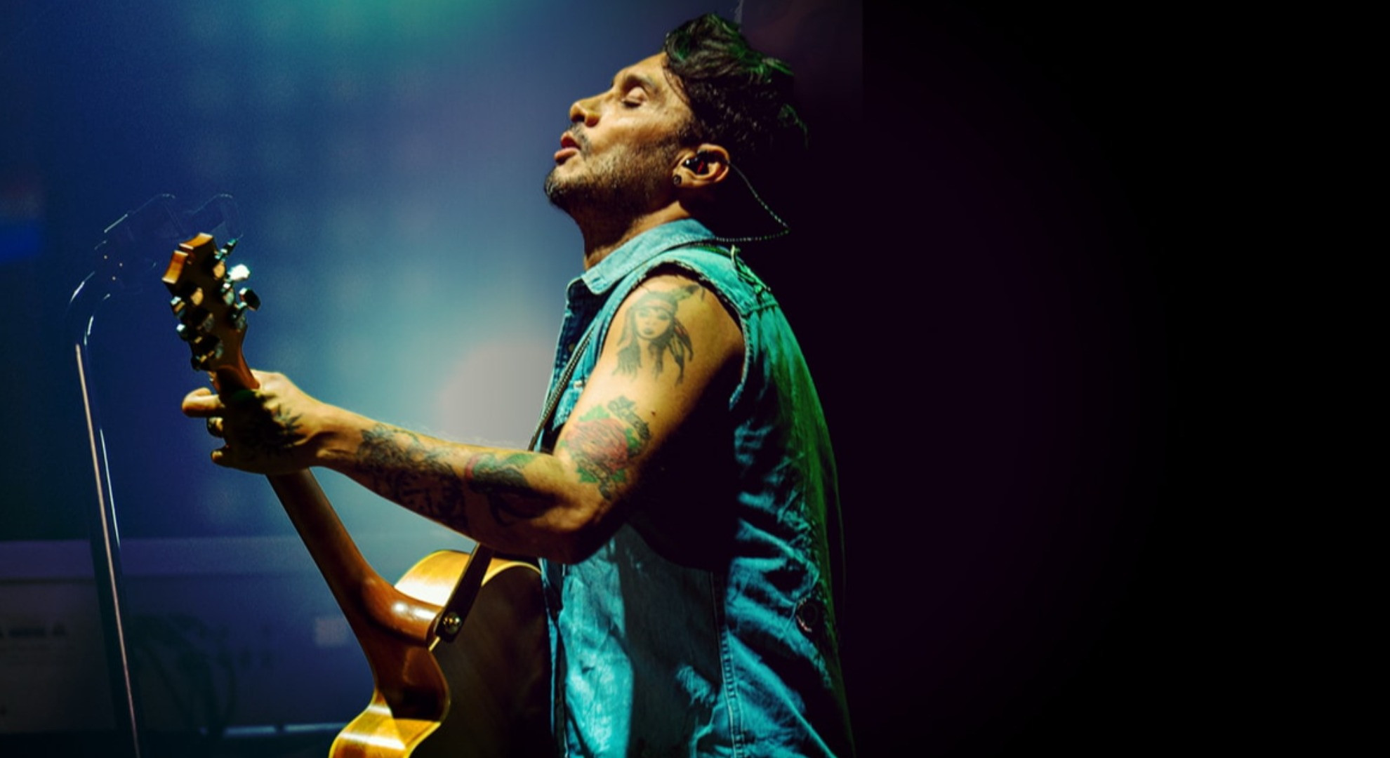 foto FABRIZIO MORO | IL 4 FEBBRAIO ESCE IL NUOVO ALBUM "LA MIA VOCE"