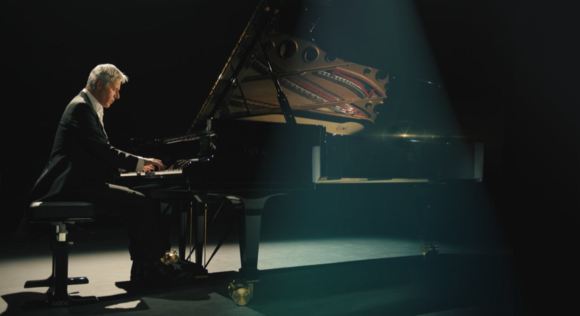 foto CLAUDIO BAGLIONI | A GRANDE RICHIESTA 10 NUOVI APPUNTAMENTI LIVE!