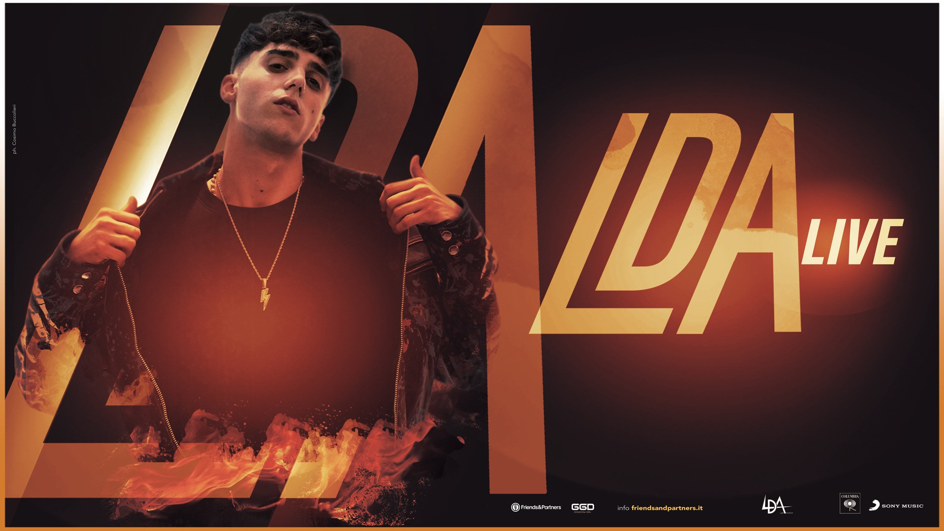 foto LDA | RINVIATE AD APRILE 2023 LE 3 DATE SPECIALI DEL TOUR "LDA LIVE"