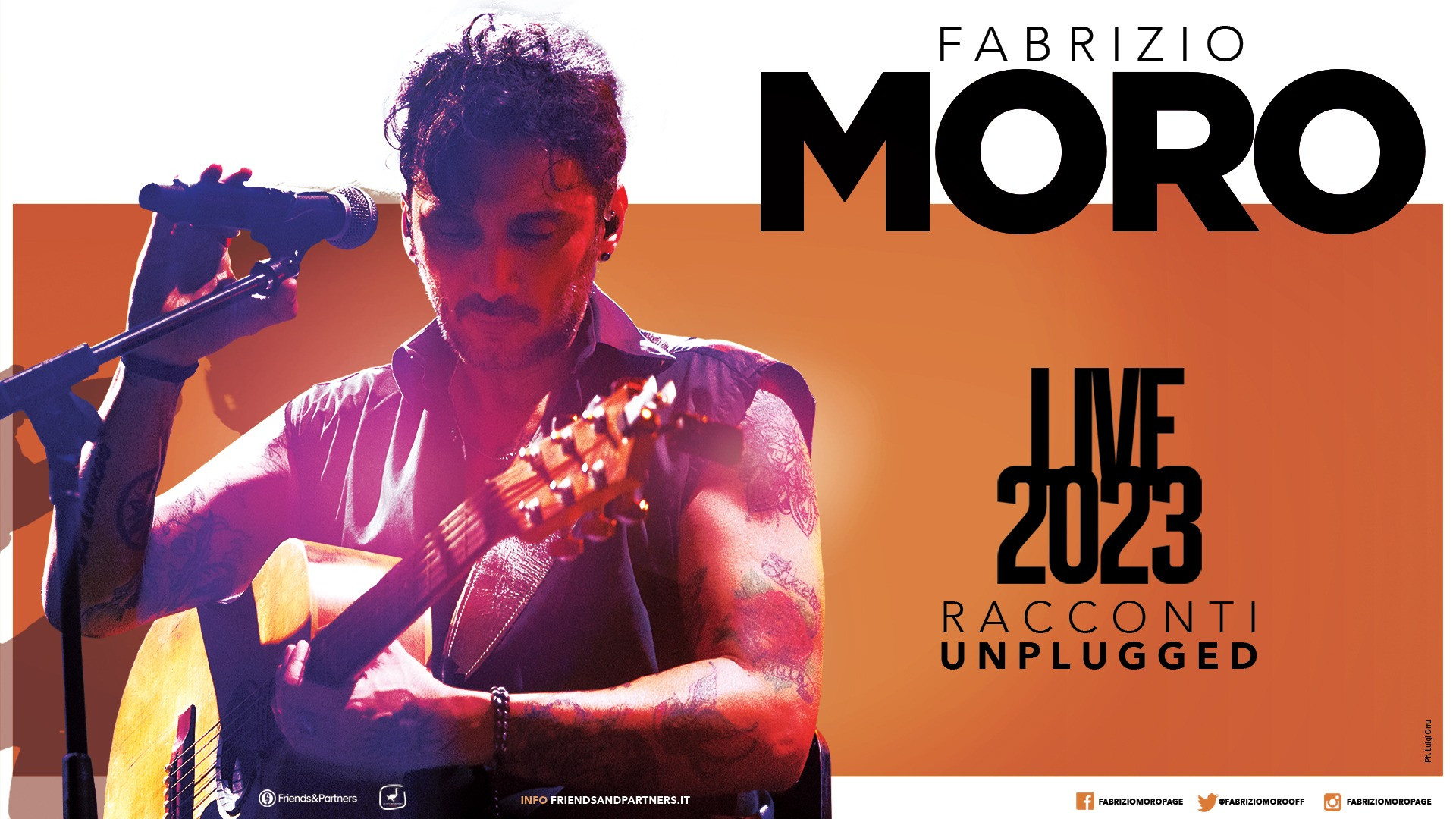 foto FABRIZIO MORO | DA MARZO TORNA IN TOUR NEI TEATRI CON LIVE 2023 - RACCONTI UNPLUGGED