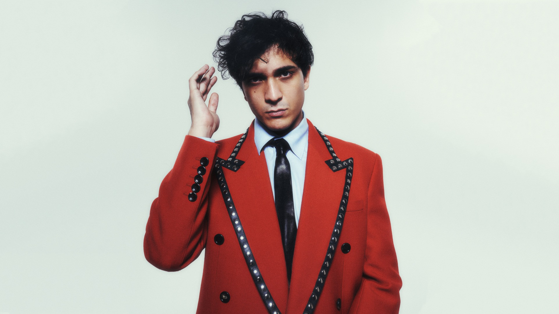 foto TANANAI | ANNUNCIA IL SOLD OUT DEL MEDIOLANUM FORUM E ALTRE NUOVE DATE