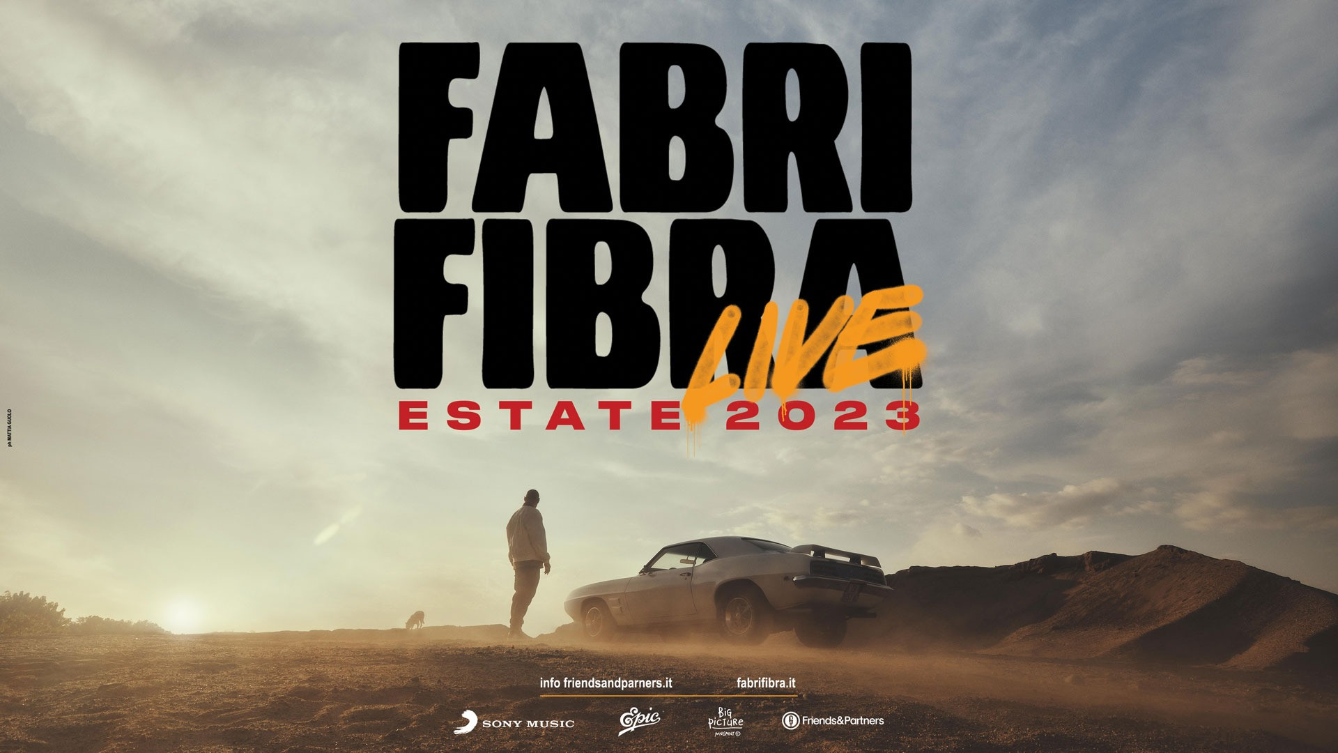 foto FABRI FIBRA | TORNA LIVE SUI PALCHI PRINCIPALI DEI FESTIVAL ITALIANI