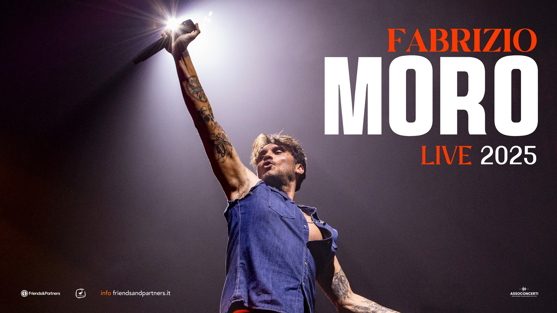 foto FABRIZIO MORO | IL 14 NOVEMBRE ESCE IL NUOVO ALBUM "NON HO PAURA DI NIENTE"
