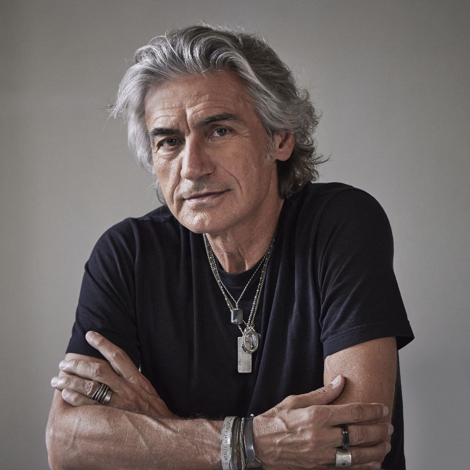 foto LIGABUE | BUON COMPLEANNO ELVIS COVERED IN USCITA IL 26/09, GRANDI ARTISTI OMAGGIANO L’ALBUM DEL 95
