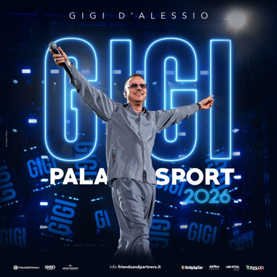 foto GIGI D'ALESSIO | GRANDE RADDOPPIO NEI PALASPORT DI TORINO E MILANO E TERZA DATA A BARI!